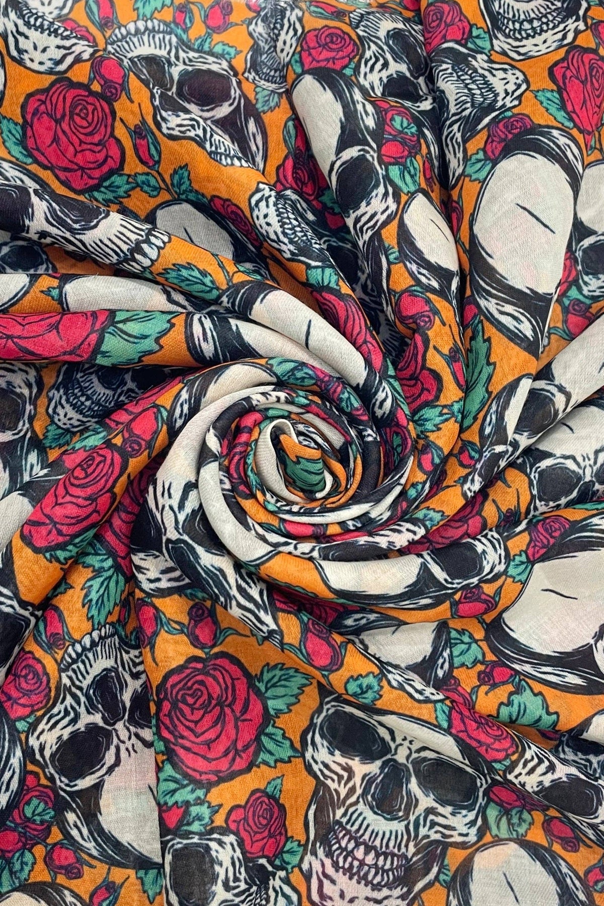 Skulls and Roses Print Frayed Scarf: Grey