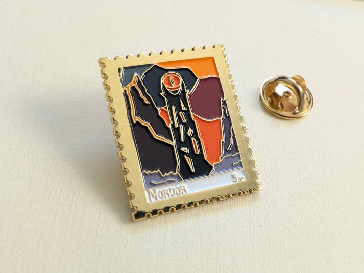 The Lord of the Rings - Mordor: Gold Enamel Pin Badge