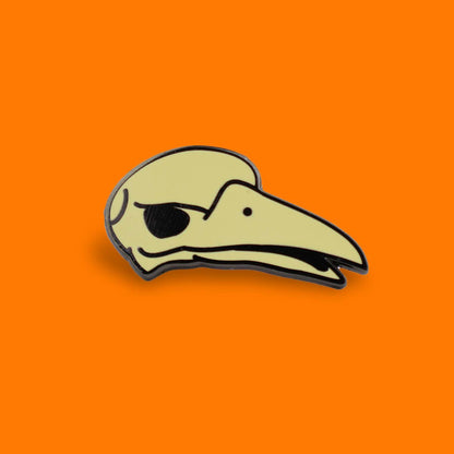 CROW SKULL ENAMEL PIN
