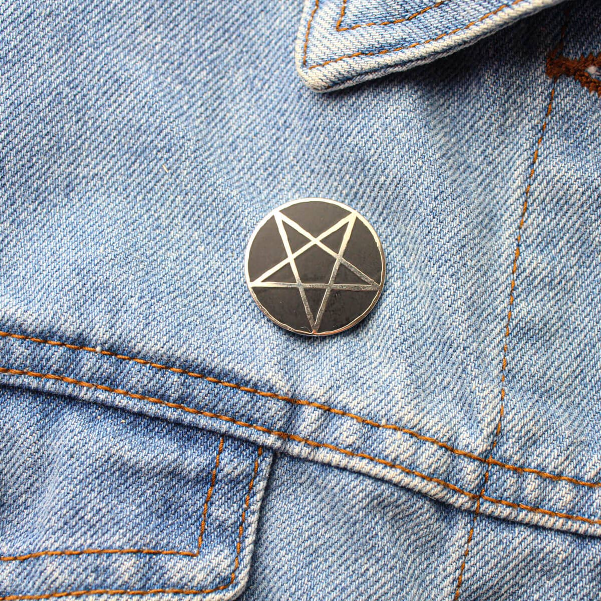 PENTAGRAM ENAMEL PIN