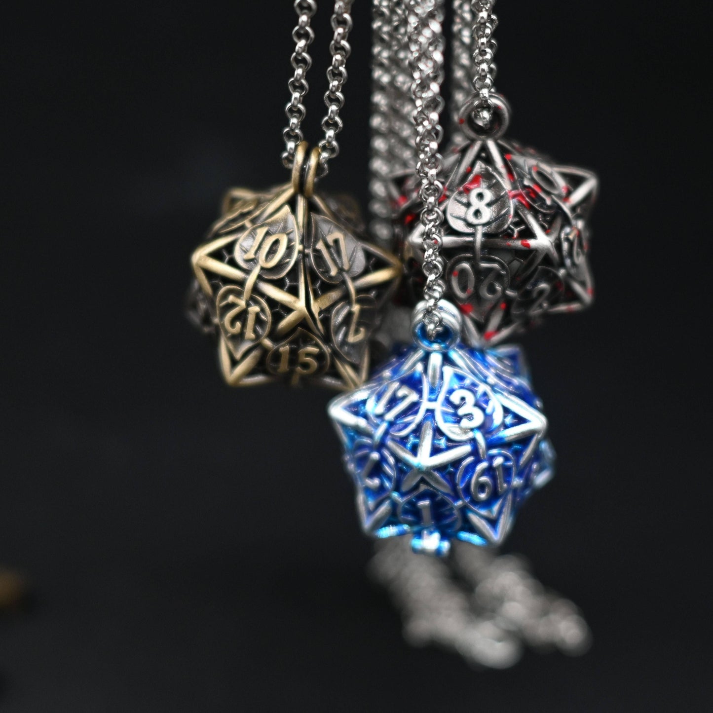 Leaflock | Frosted Silver D20 Pendant Necklace with Mini Metal Dice