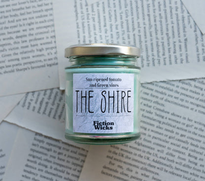The Shire Candle | greenhouse scented vegan soy : 150g candle