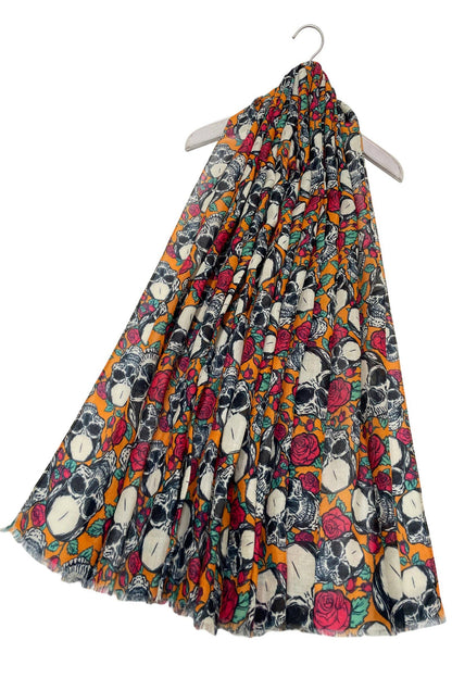 Skulls and Roses Print Frayed Scarf: Grey